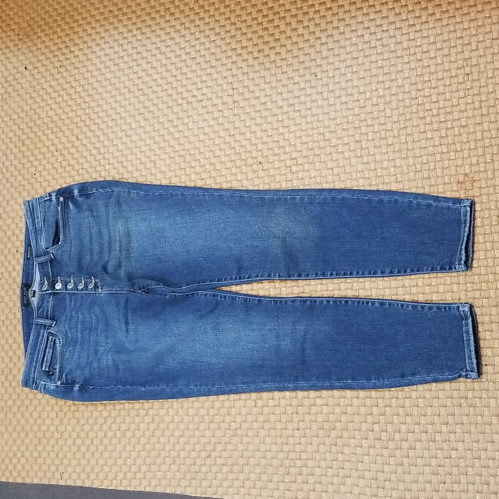 Judy Blue Skinny Jeans.